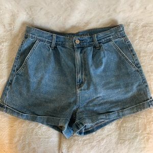 Mom jean shorts